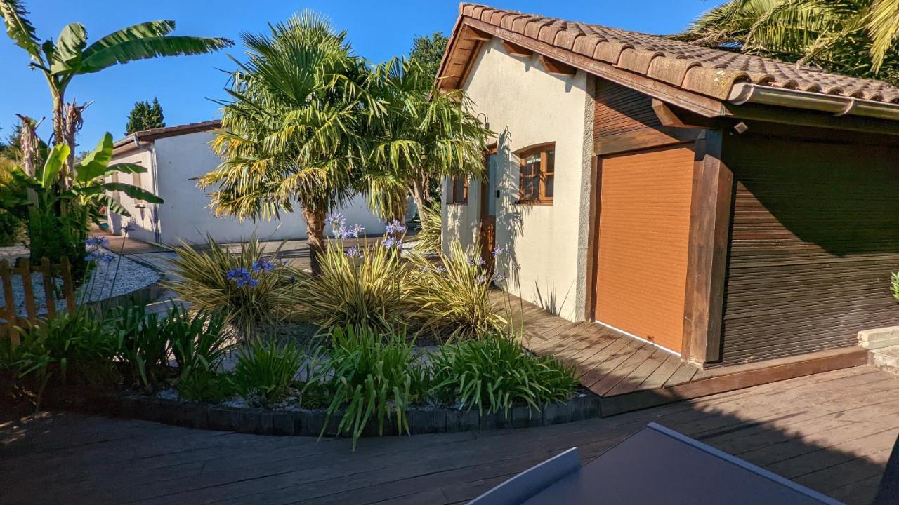 Guest House Au Milieu Des Palmiers Saint-Martin-de-Seignanx Exterior foto
